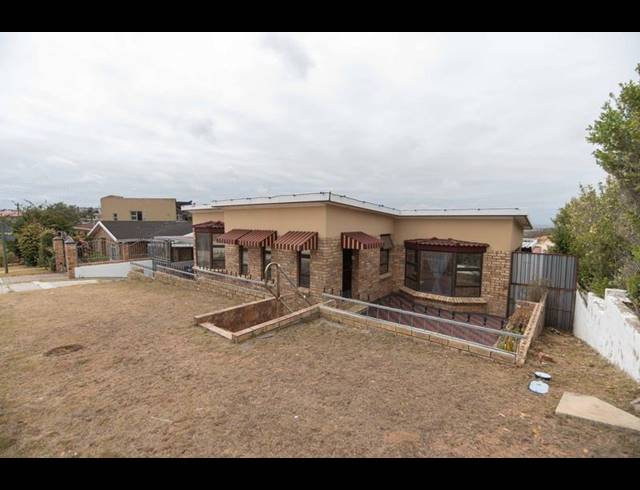 4 BEDROOM HOUSE FOR SALE IN MALABAR